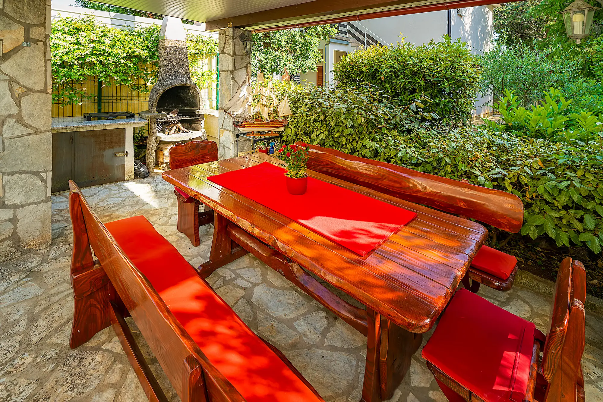 Apartment Noa - Spacious Terrace